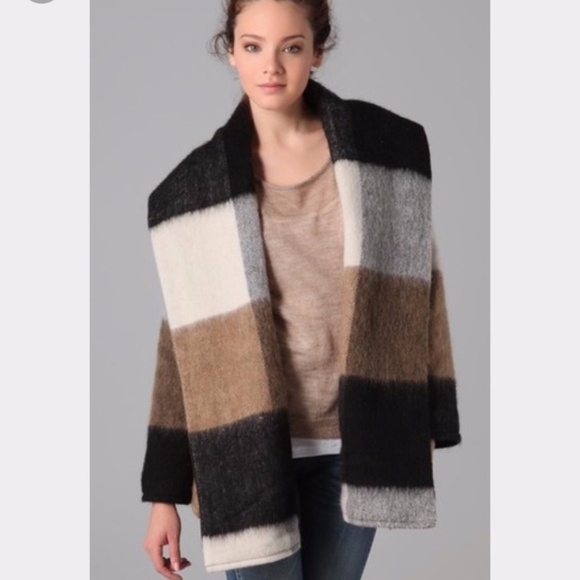 BB Dakota Jackets & Blazers - BB Dakota Plaid Jacket